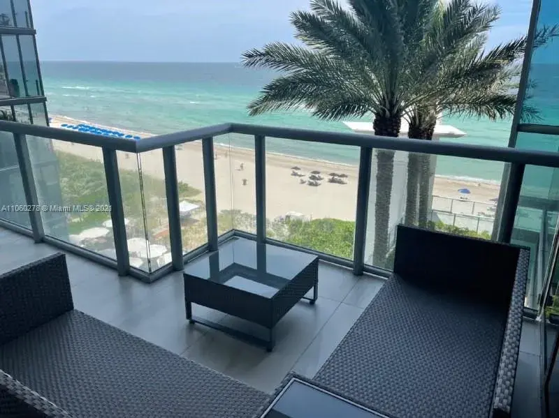 17121 Collins Ave # 808, Sunny Isles Beach FL 33160