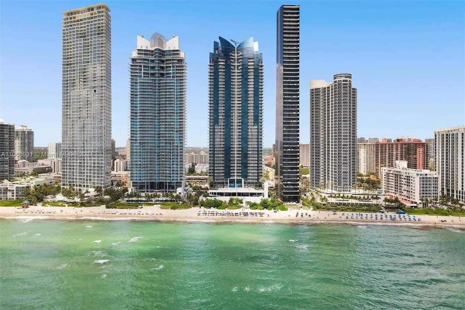 17121 Collins Ave # 2508, Sunny Isles Beach FL 33160 photo 2