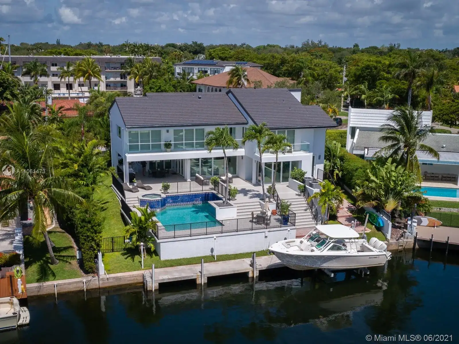 6819 Sunrise pl, Coral Gables FL 33133 photo 3