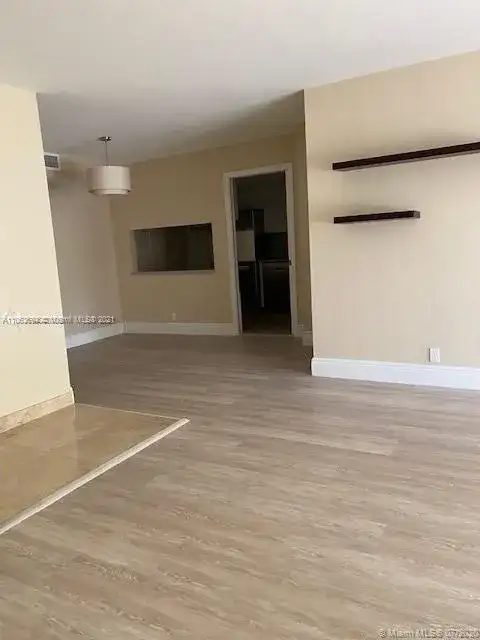 2000 Towerside Ter # 309, Miami FL 33138 photo 5