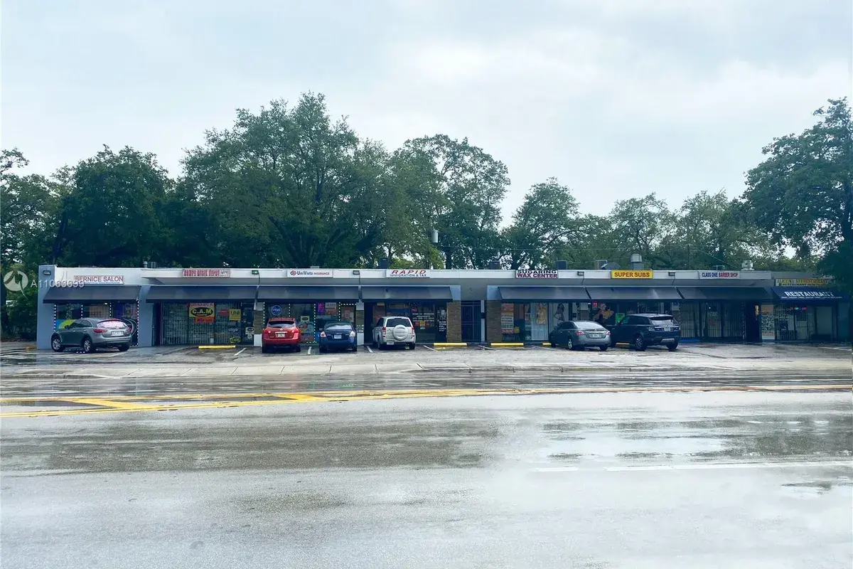 13033 W Dixie Hwy, North Miami FL 33161