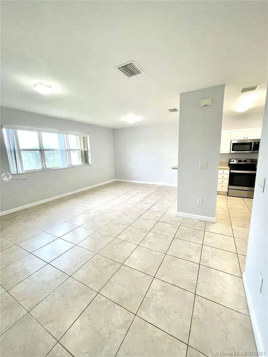 1655 NE 33rd Rd # 4, Homestead FL 33033