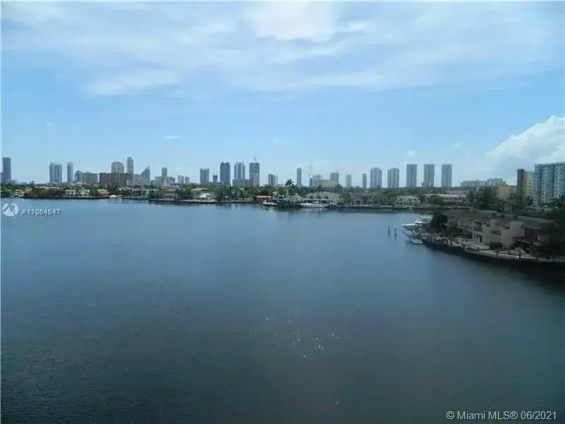 16570 NE 26th Ave # 5G, North Miami Beach FL 33160