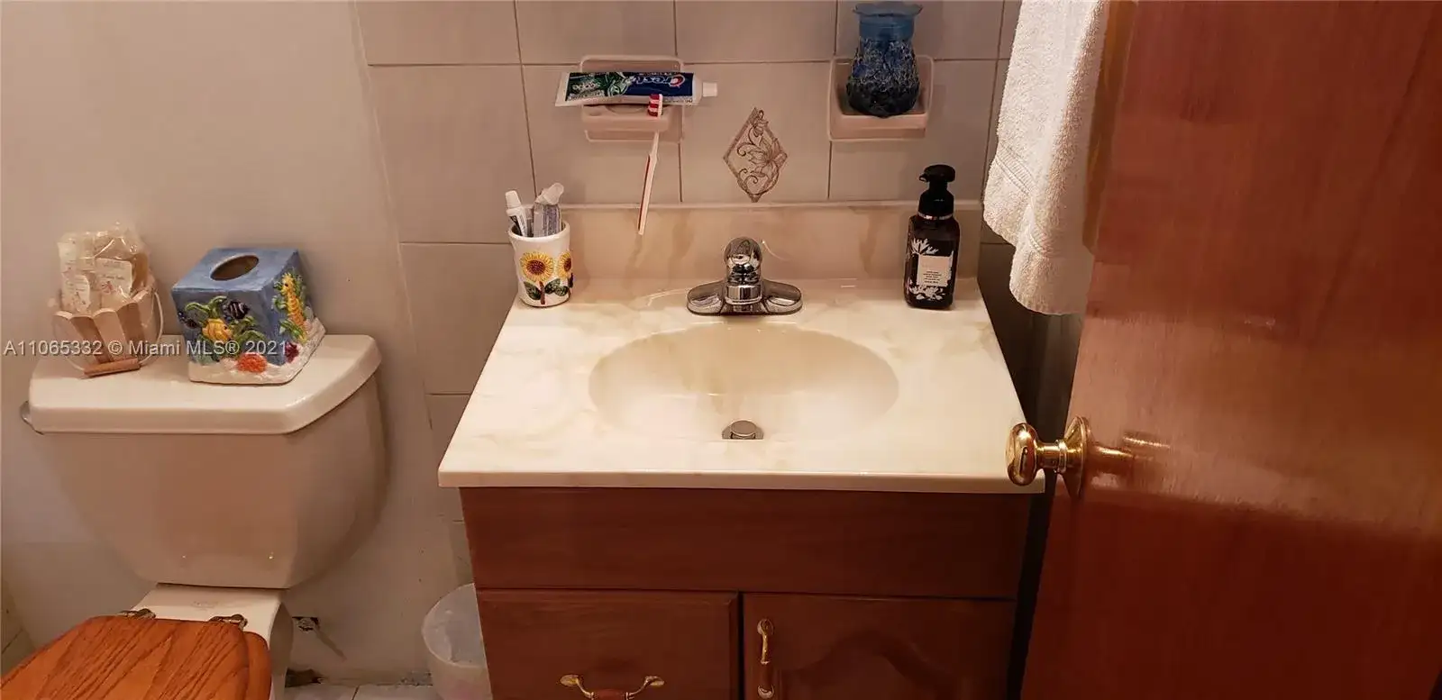 17800 Atlantic Blvd, Sunny Isles Beach FL 33160 photo 5