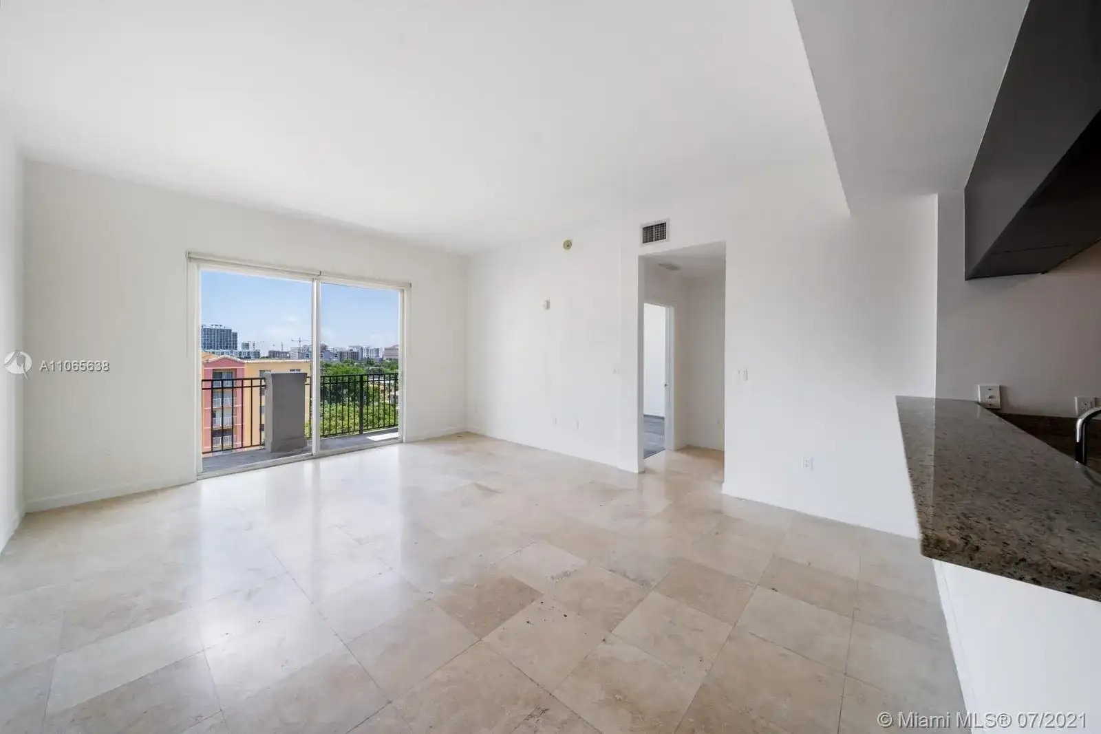 2650 SW 37th Ave # 906, Miami FL 33133 photo 3