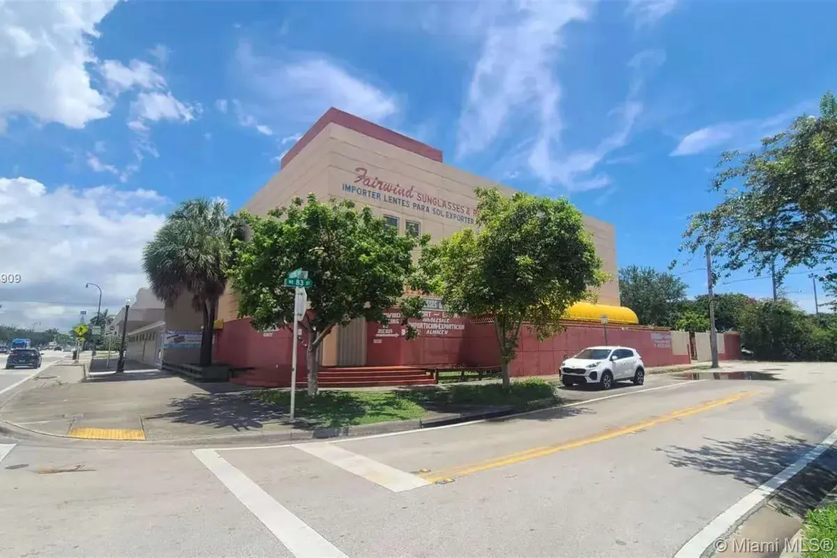 8301 Biscayne Blvd, Miami FL 33138