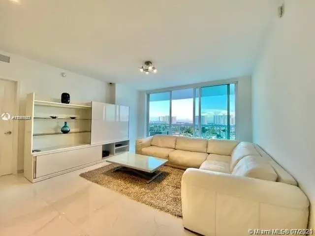 400 Sunny Isles Blvd # 820, Sunny Isles Beach FL 33160