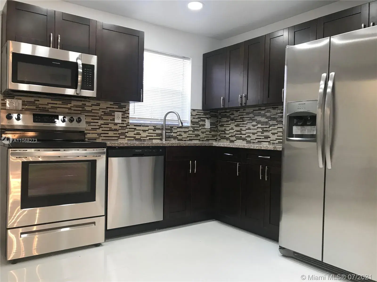 1560 NE 151st St # 103, North Miami Beach FL 33162