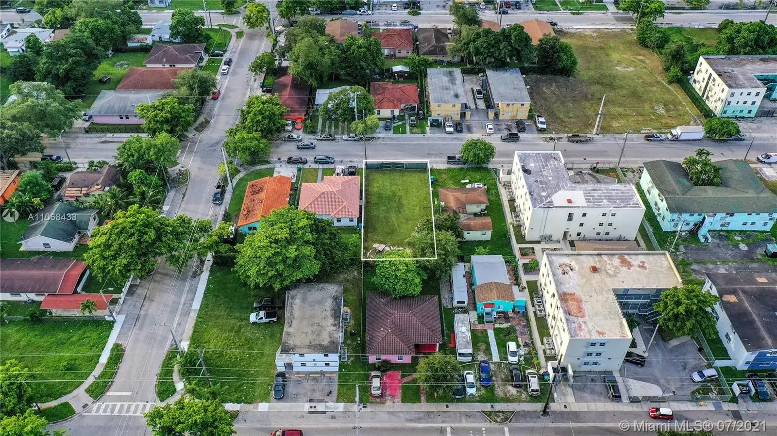 1284 NW 58th Ter, Miami FL 33142 photo 3