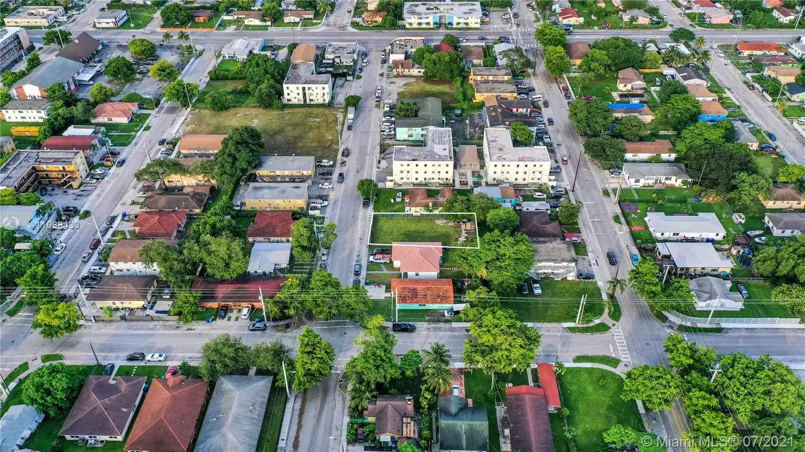 1284 NW 58th Ter, Miami FL 33142 photo 5