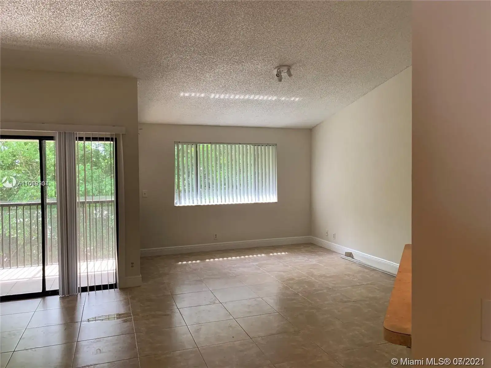 1708 NW 81st Way, Plantation FL 33322 photo 5