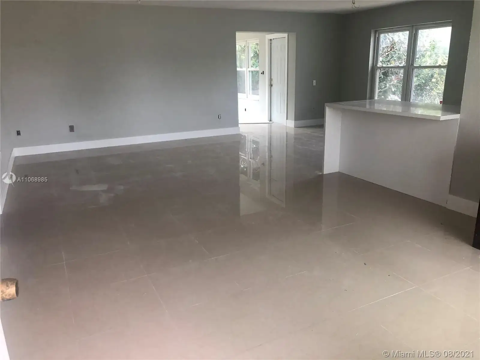4510 NW 168th Ter, Miami Gardens FL 33055 photo 2
