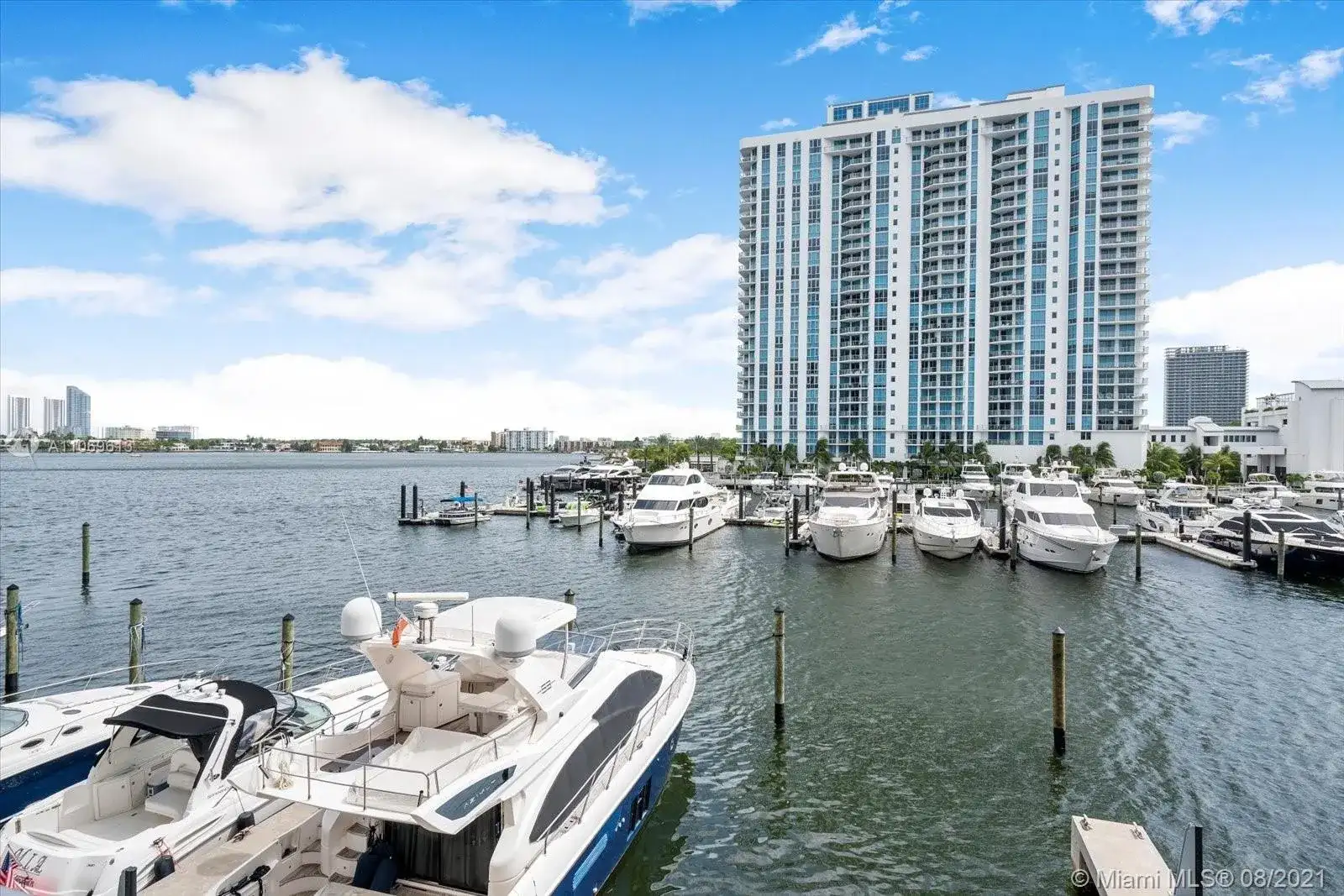 17301 Biscayne Blvd # 205, North Miami Beach FL 33160 photo 3