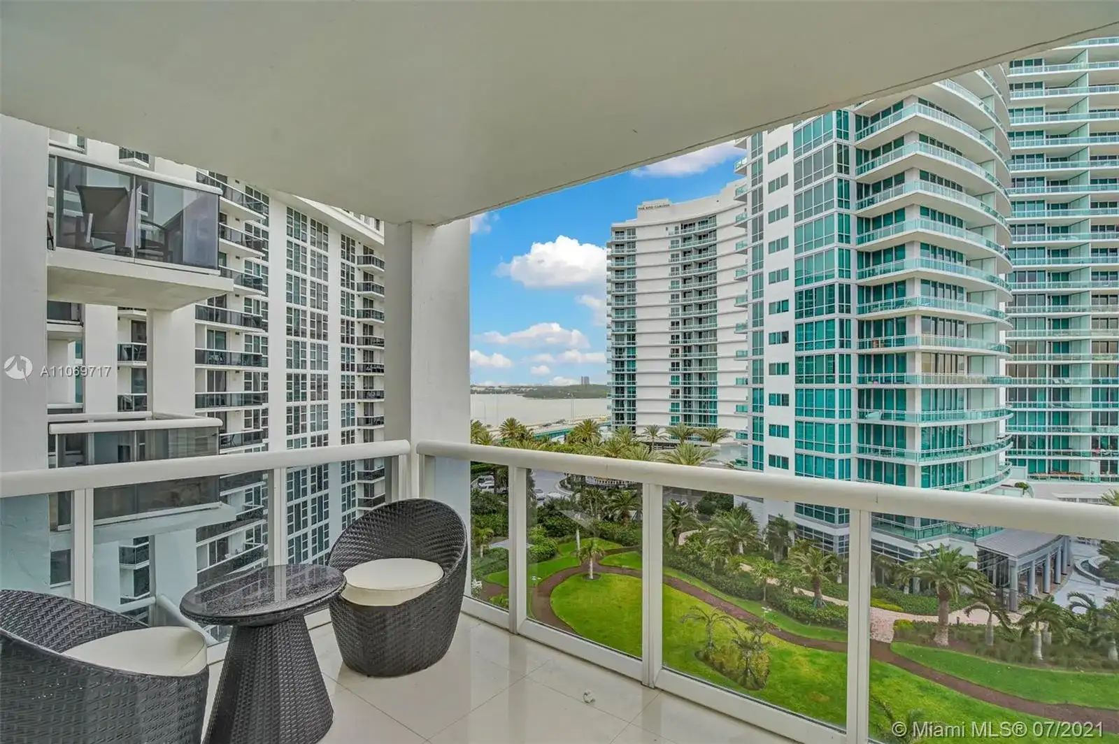10275 Collins Ave # 806, Bal Harbour FL 33154 photo 3