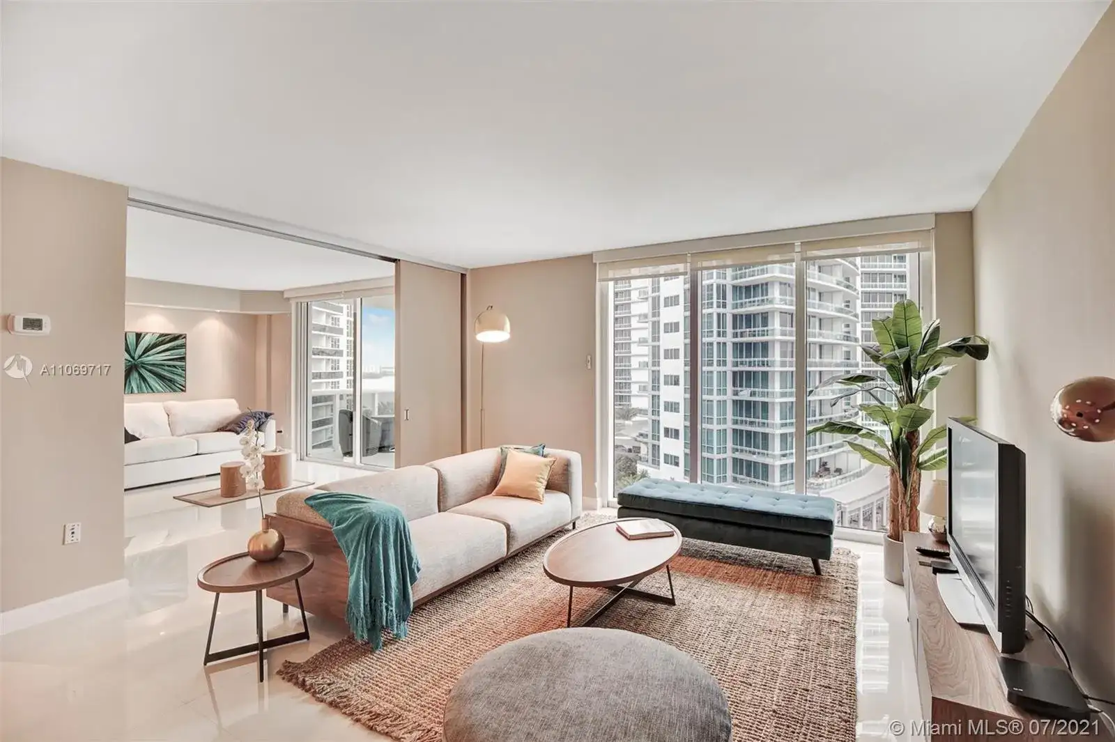 10275 Collins Ave # 806, Bal Harbour FL 33154 photo 4