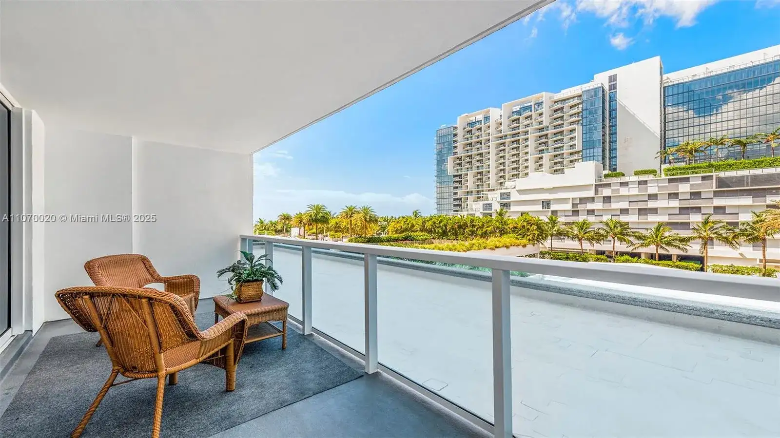 2301 Collins Ave # 301, Miami Beach FL 33139 photo 2