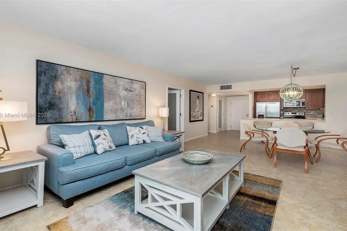 2301 Collins Ave # 301, Miami Beach FL 33139