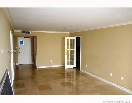 18011 Biscayne Blvd # 902, Aventura FL 33160