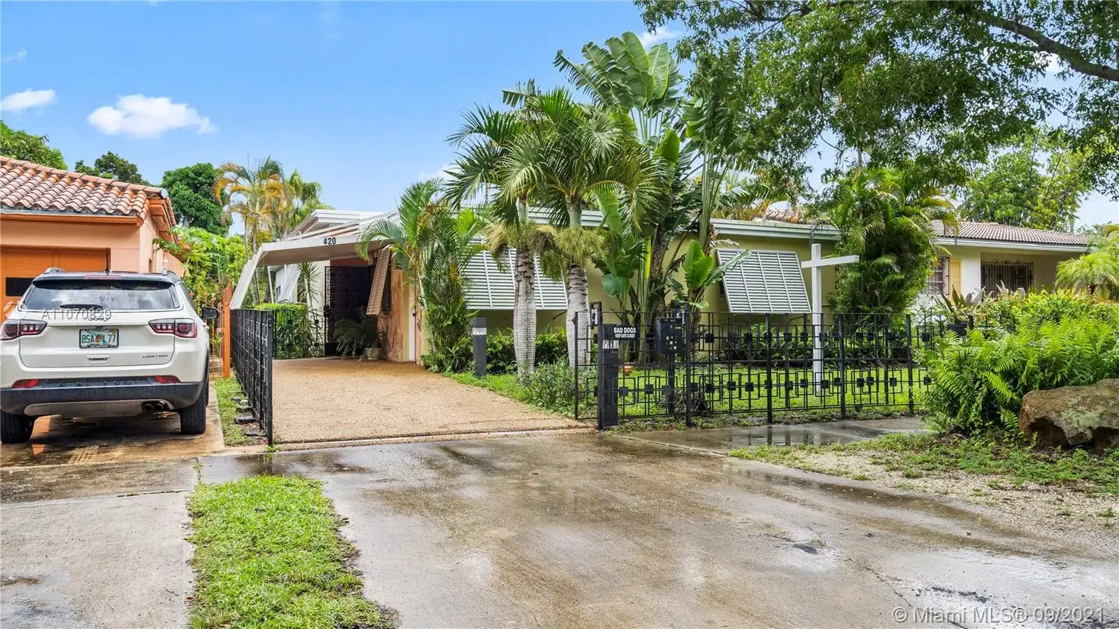 420 NE 90th St, El Portal FL 33138 photo 2