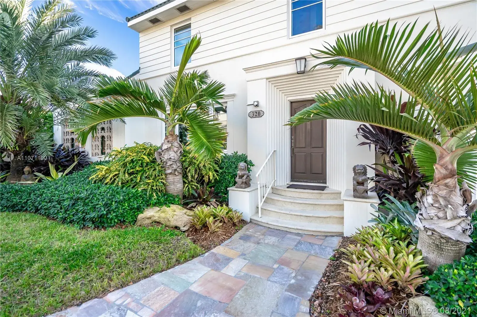 320 Polk St, Hollywood FL 33019