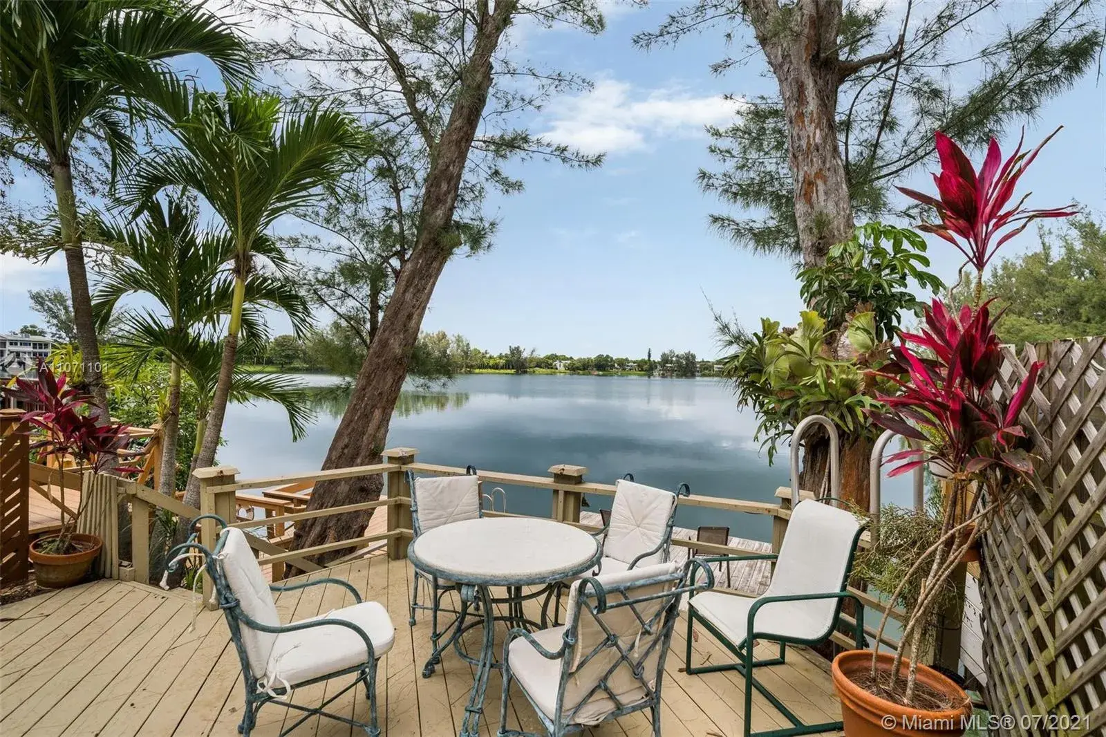 7130 SW 48th Ln, Miami FL 33155