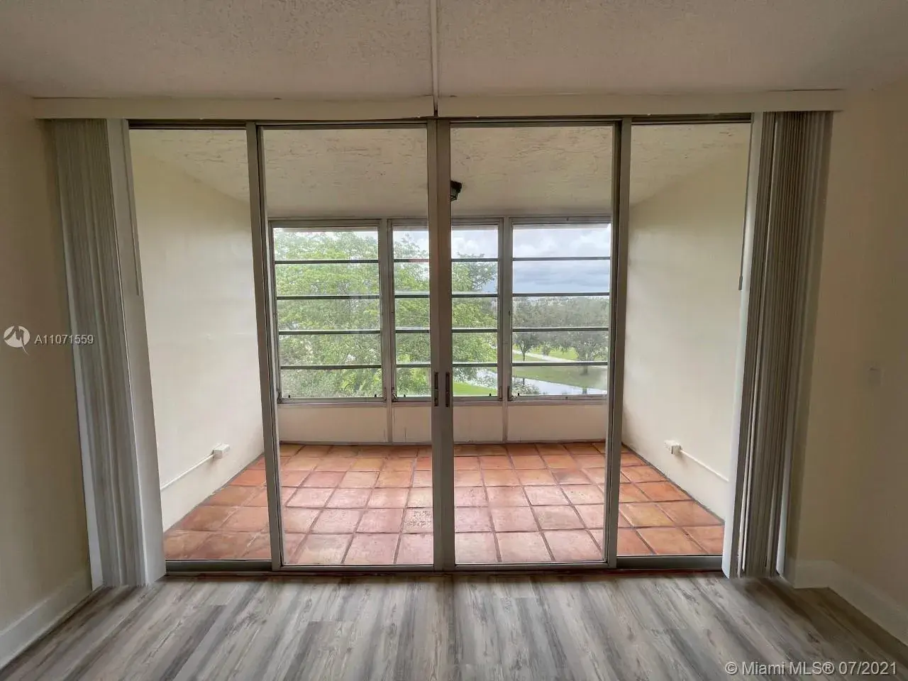 9471 Evergreen Pl # 401, Davie FL 33324
