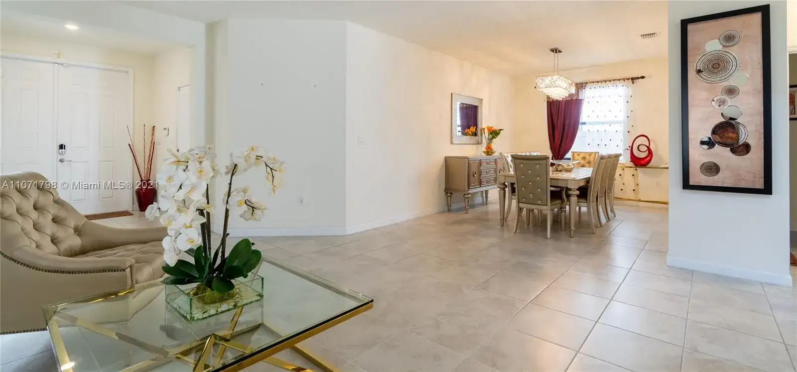 3592 W 104th Ter, Hialeah FL 33018 photo 4