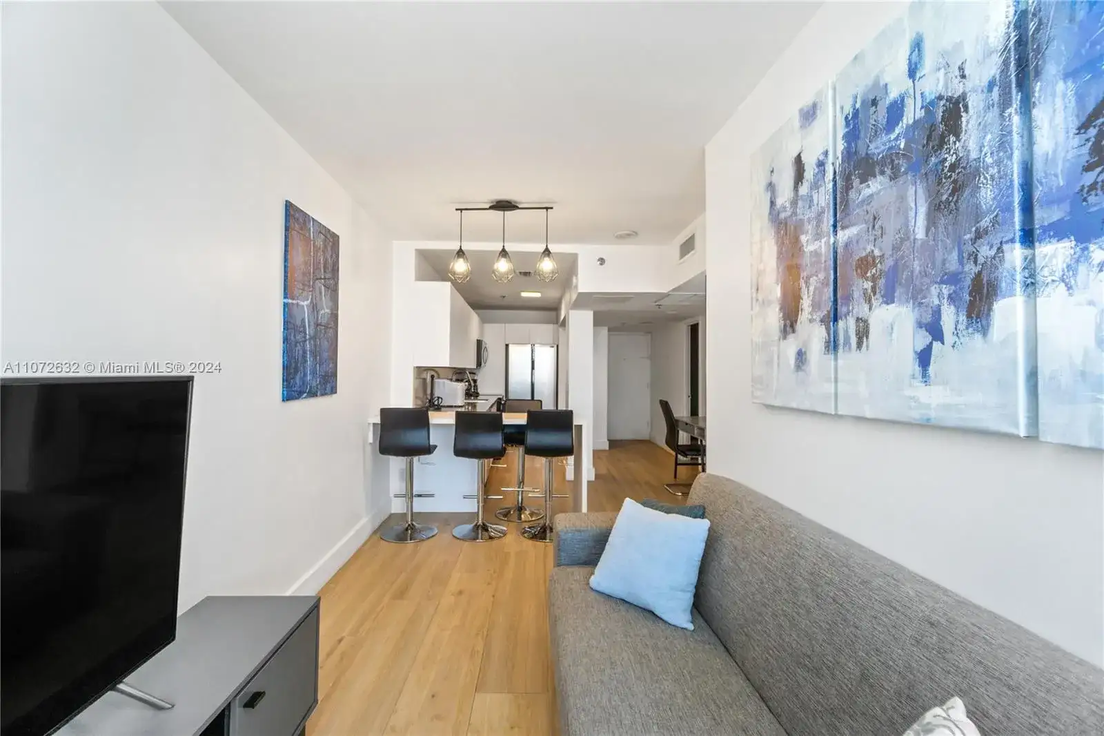 100 Lincoln Rd # 1627, Miami Beach FL 33139 photo 3