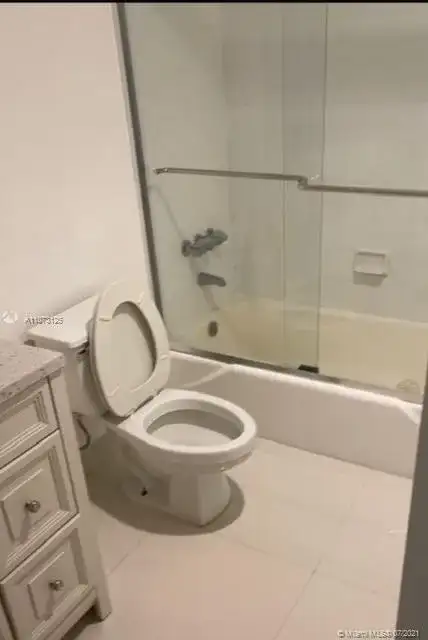 19370 Collins Ave # 124, Sunny Isles Beach FL 33160 photo 2
