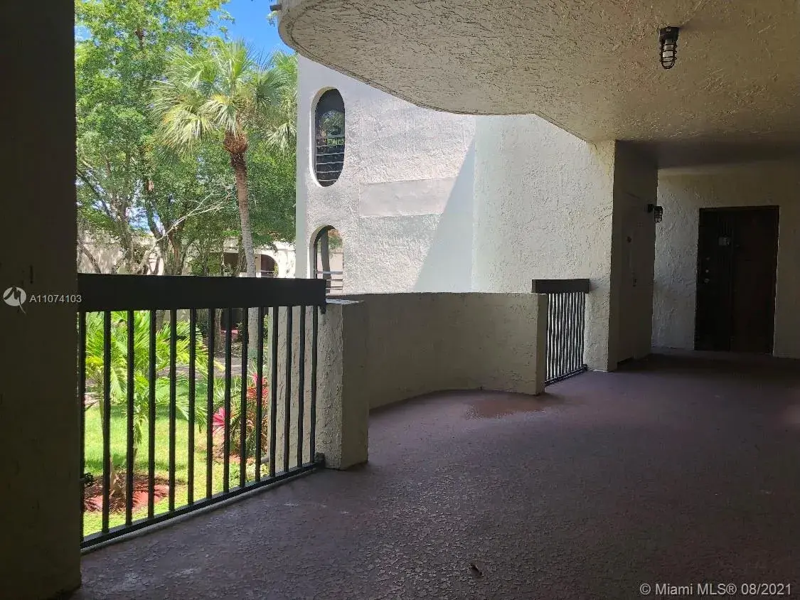 6328 W Longboat Ln W # 201, Boca Raton FL 33433