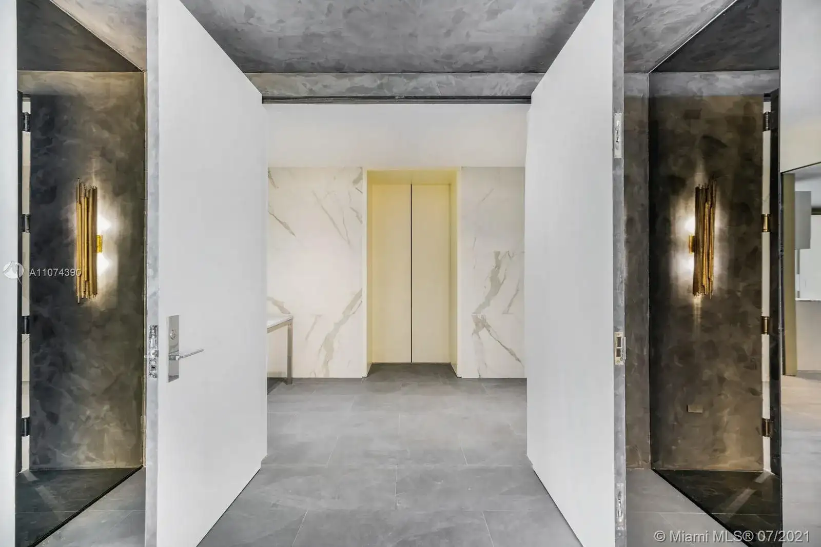 10203 Collins Ave # 1403, Bal Harbour FL 33154 photo 4