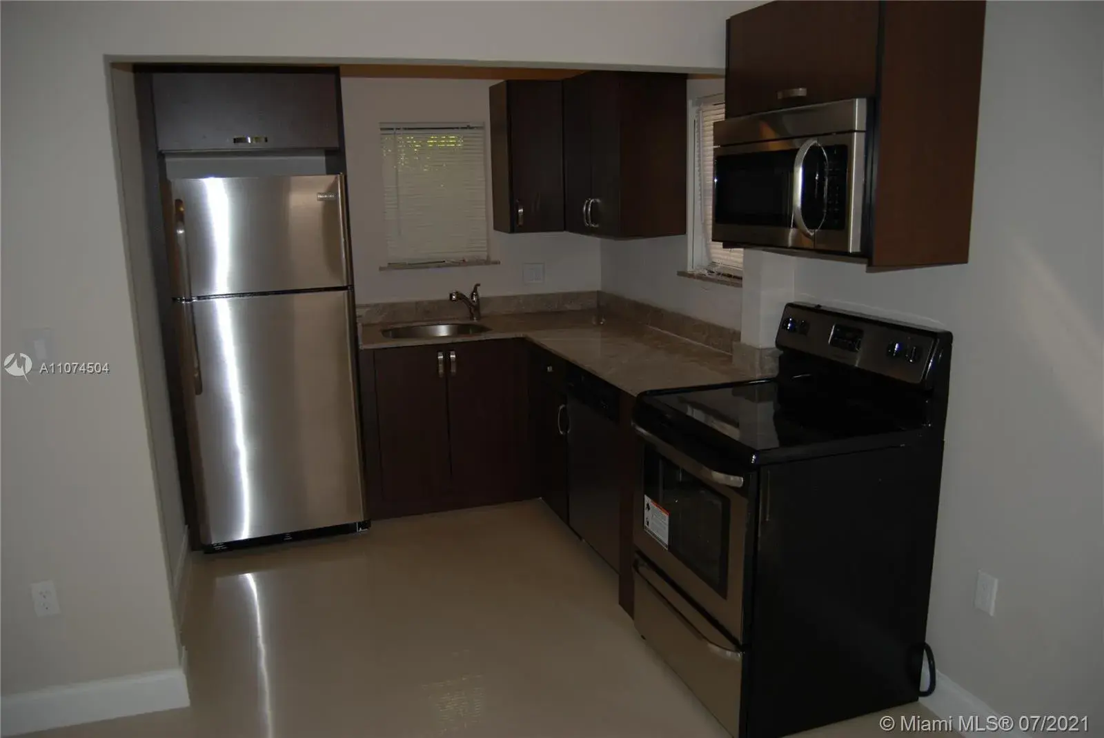 1216 NE 14th Ave Rear, Fort Lauderdale FL 33304