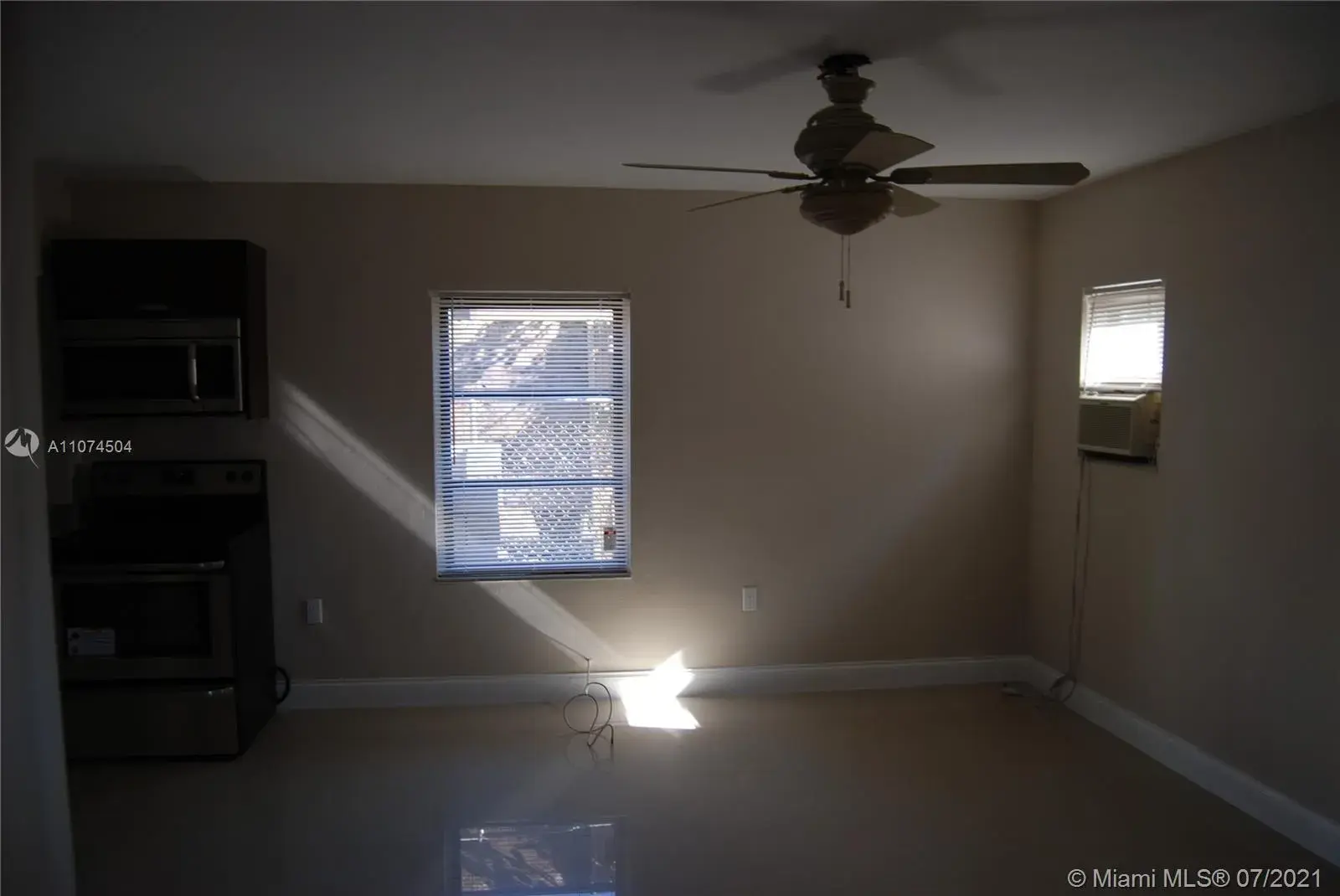 1216 NE 14th Ave Rear, Fort Lauderdale FL 33304