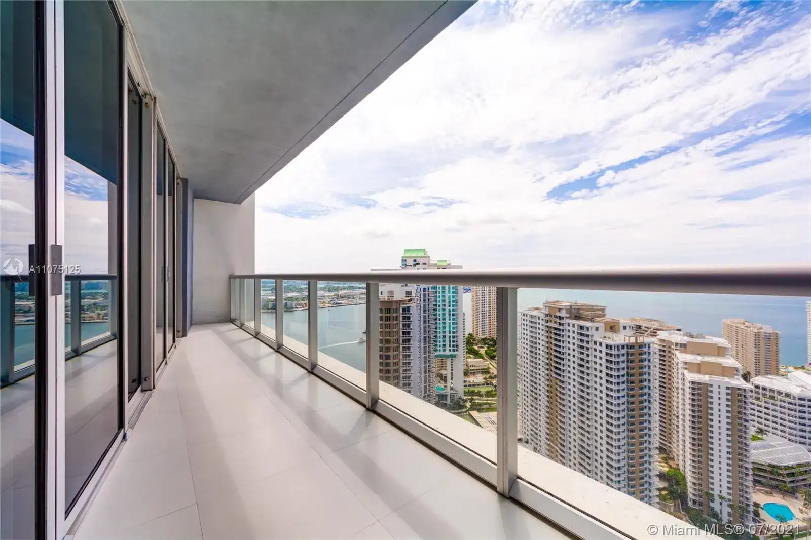 475 Brickell Ave # 3907, Miami FL 33131 photo 3