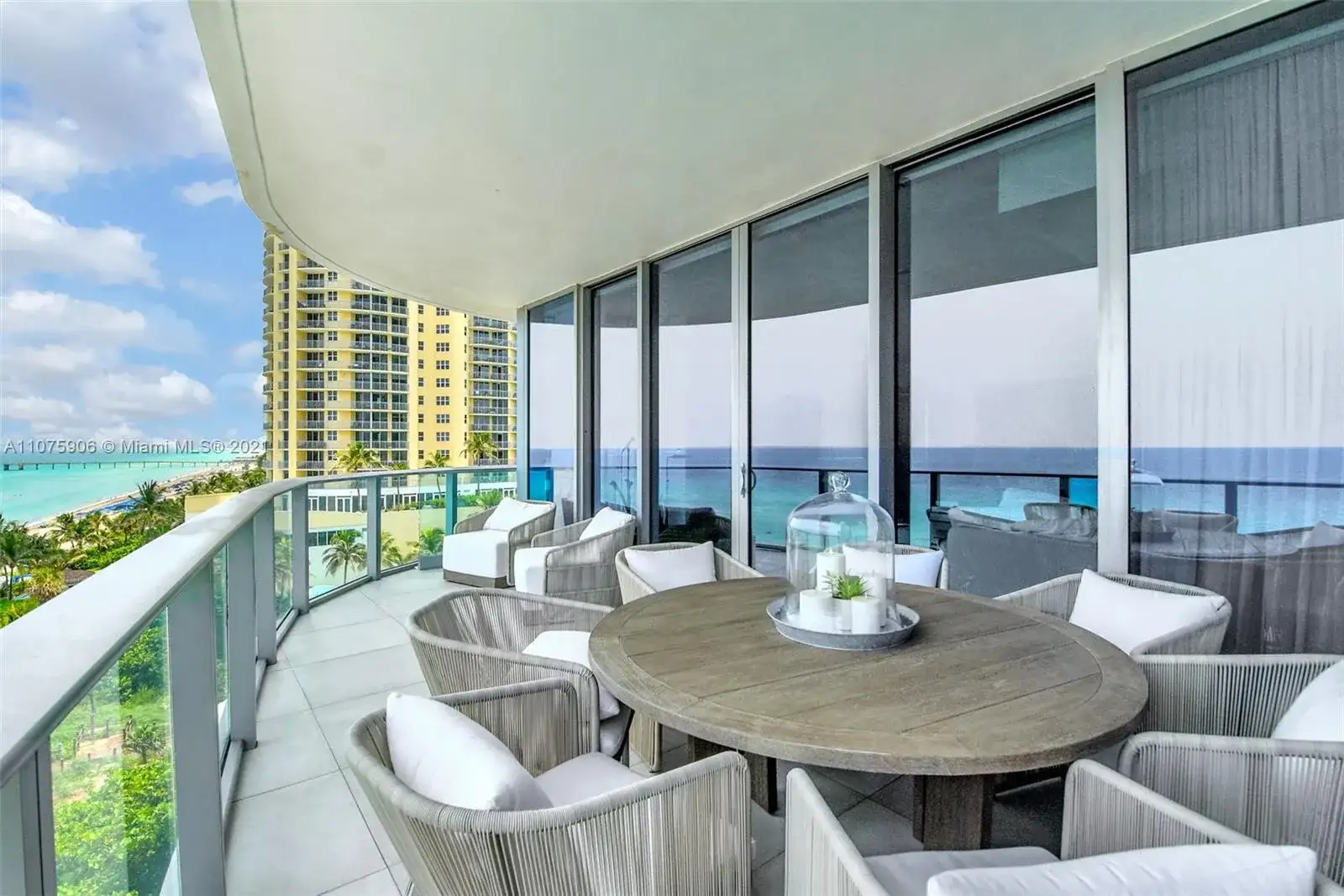 17475 Collins Ave # 301, Sunny Isles Beach FL 33160 photo 4