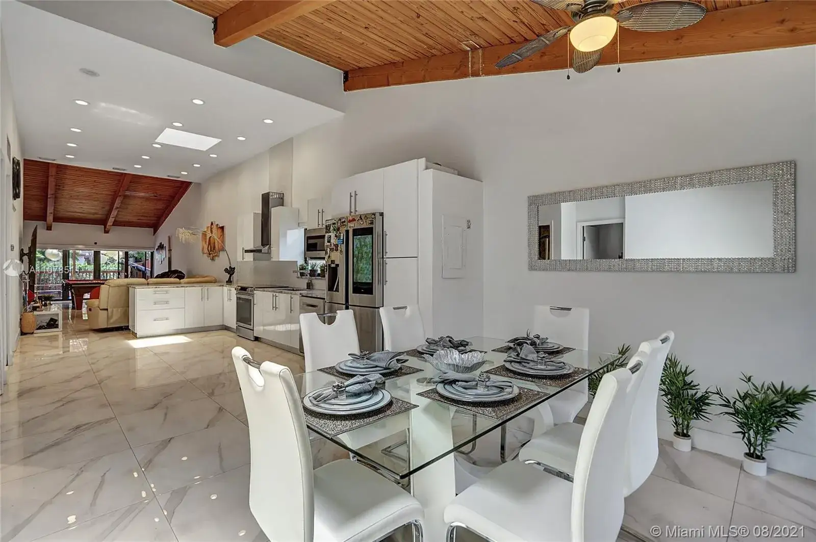 2751 S Parkview Dr # 2751, Hallandale Beach FL 33009