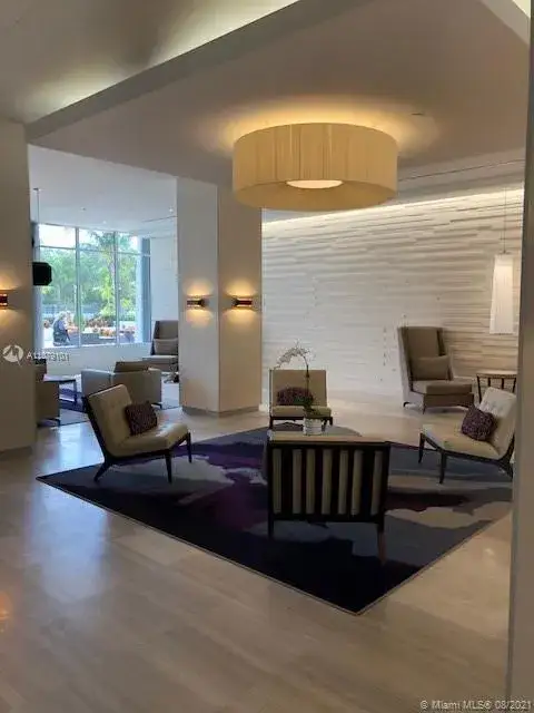 100 Bayview Dr # 1701, Sunny Isles Beach FL 33160