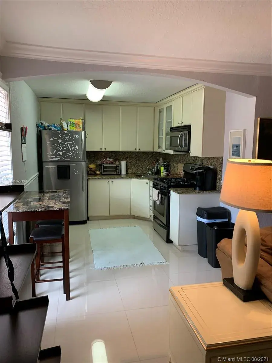 3245 Virginia St # 33, Miami FL 33133