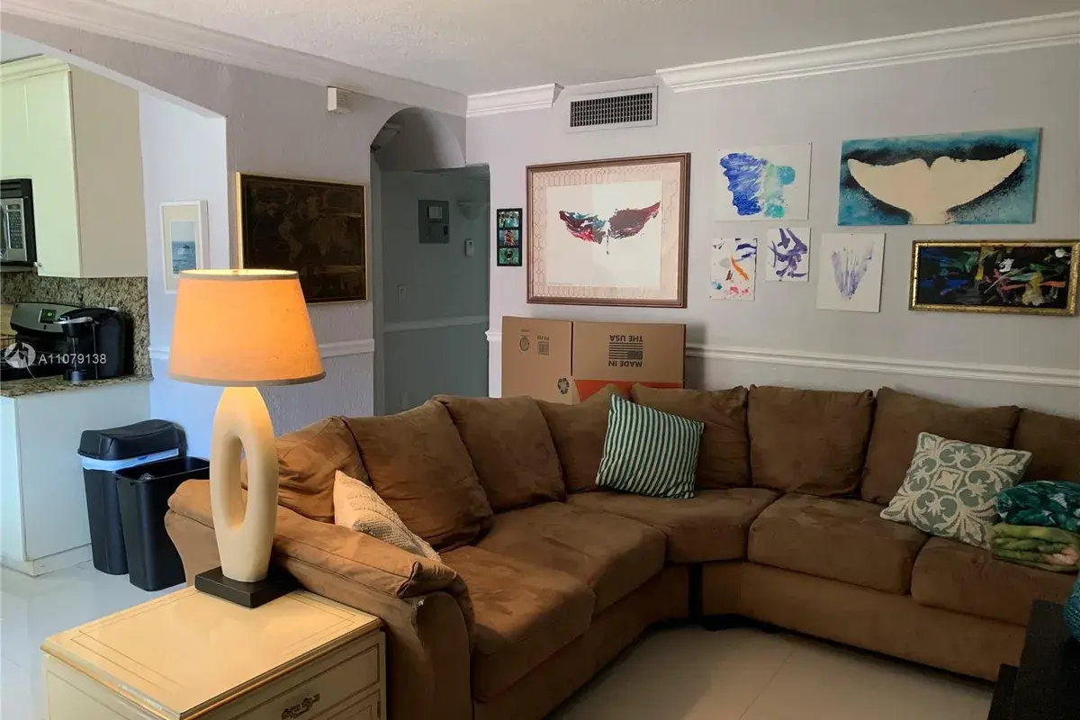 3245 Virginia St # 33, Miami FL 33133
