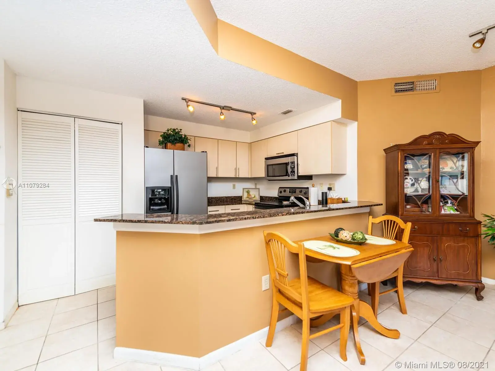 2445 SW 18th Ter # 920, Fort Lauderdale FL 33315