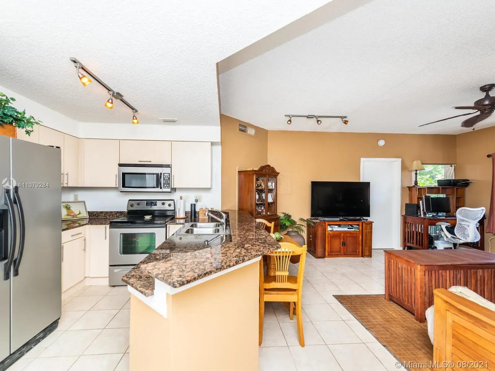 2445 SW 18th Ter # 920, Fort Lauderdale FL 33315