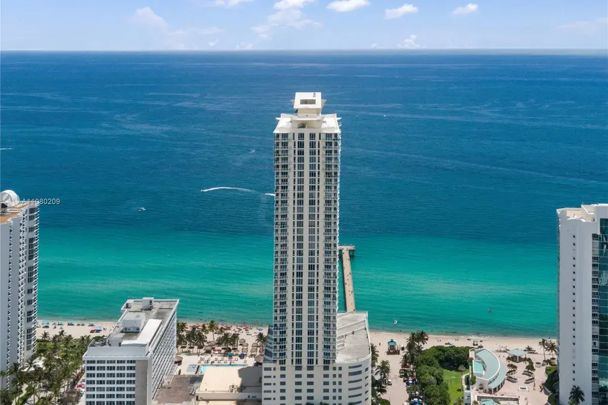 16699 Collins Ave # 2906, Sunny Isles Beach FL 33160