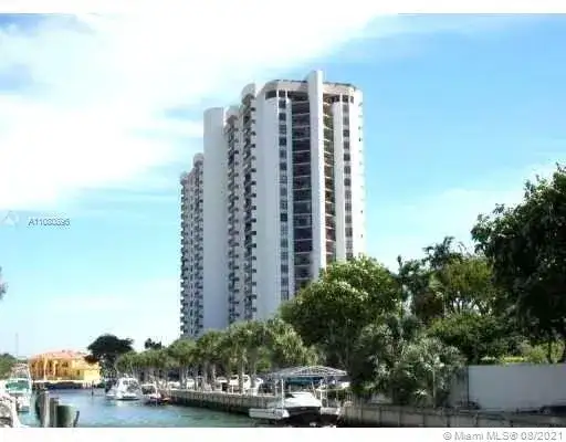 1800 NE 114th St # 1201, Miami FL 33181 photo 2