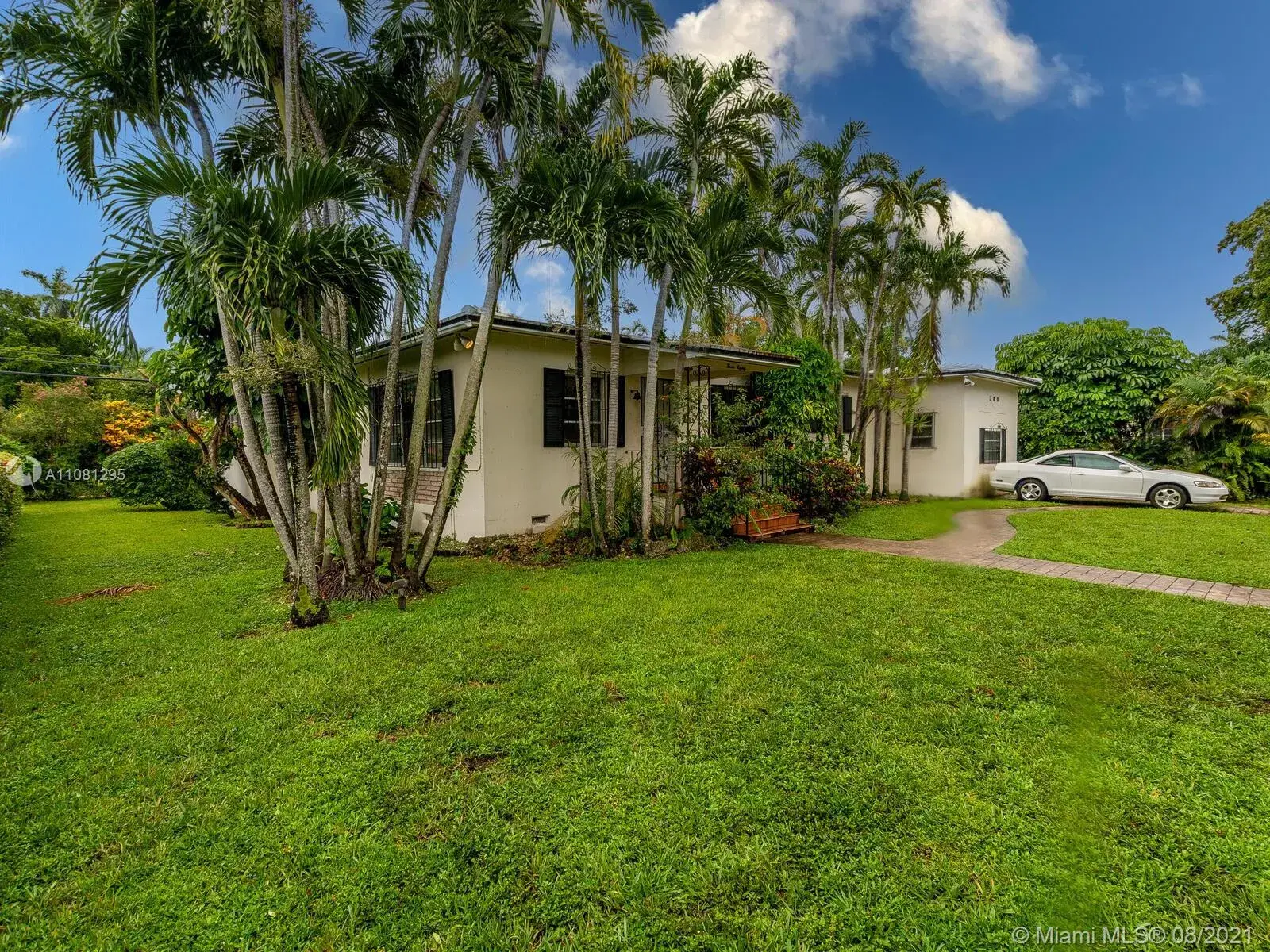 380 Morningside Dr, Miami Springs FL 33166