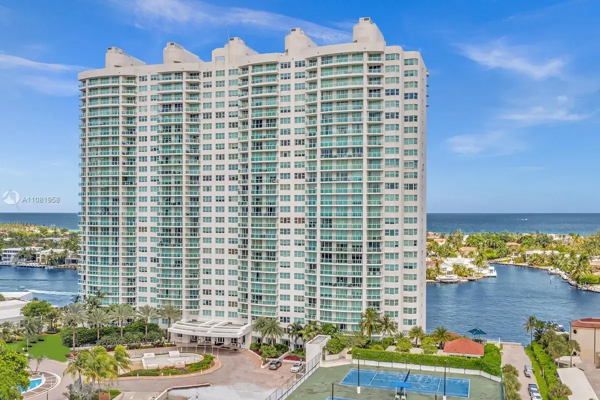 20201 E Country Club Dr # 606, Aventura FL 33180