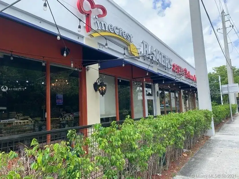 13400 Biscayne Blvd, North Miami FL 33181 photo 5