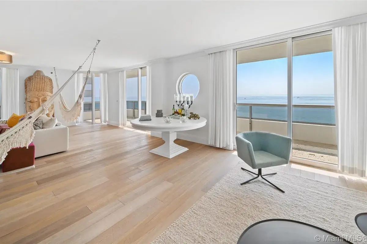 5801 Collins Ave # 1000, Miami Beach FL 33140