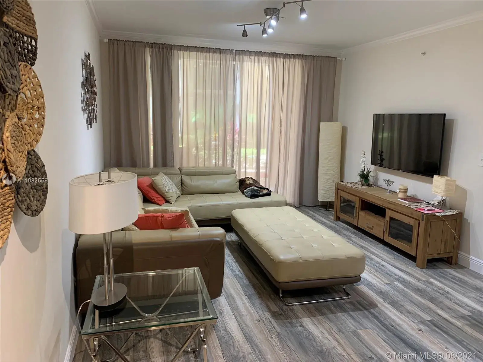 17100 N Bay Rd # 1109, Sunny Isles Beach FL 33160