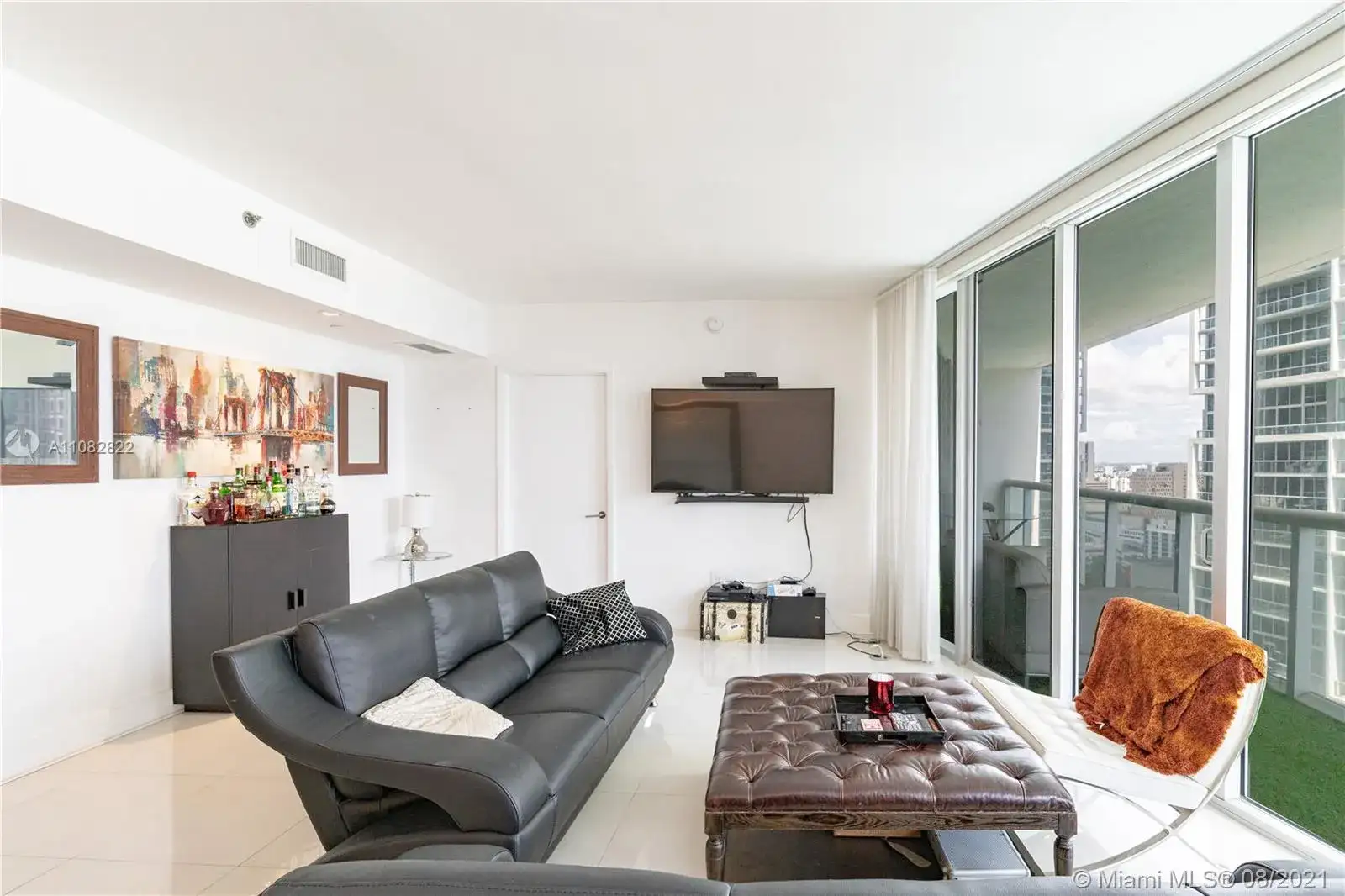 495 Brickell Ave # 2704, Miami FL 33131 photo 3