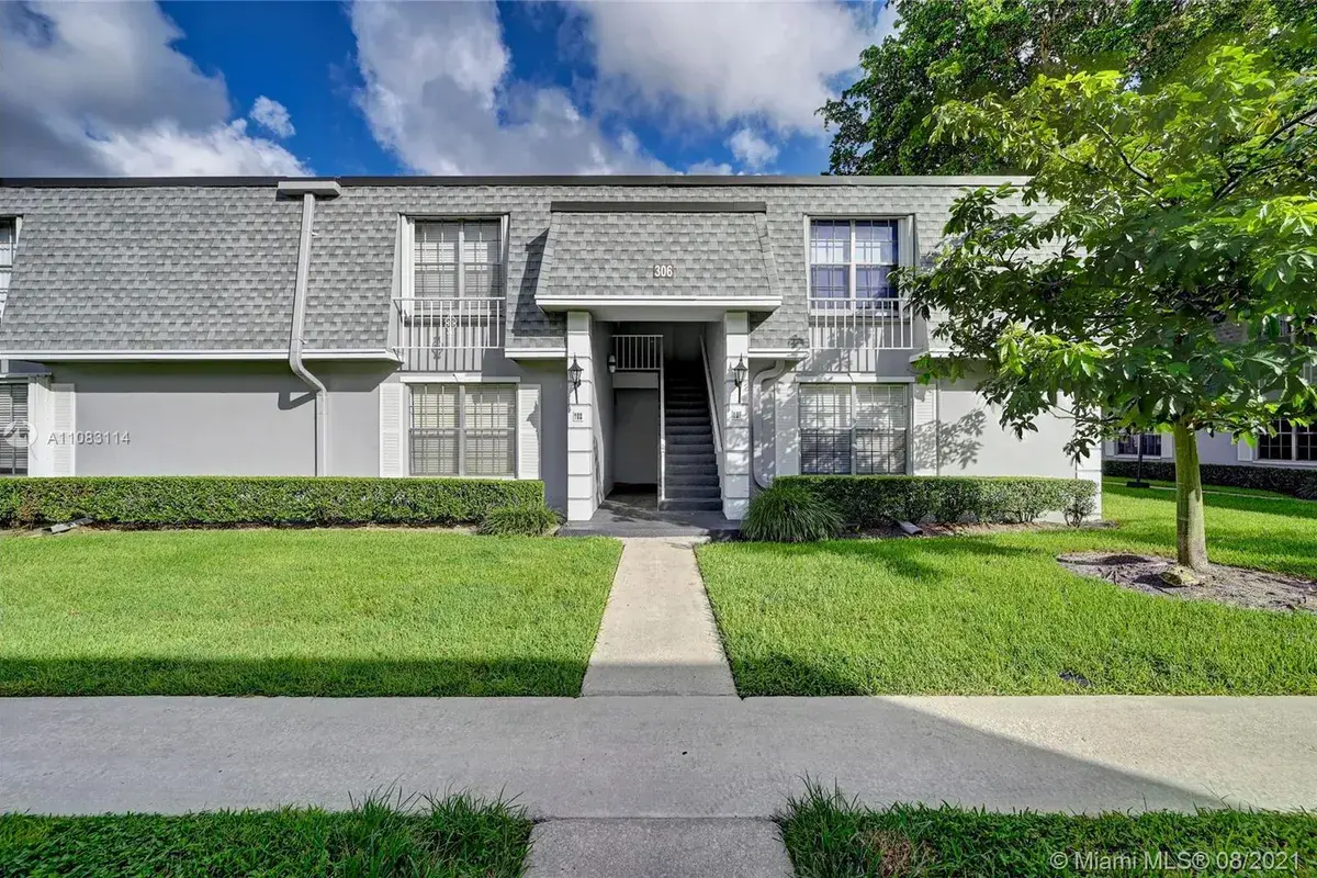 306 NW 69th Ave # 162, Plantation FL 33317